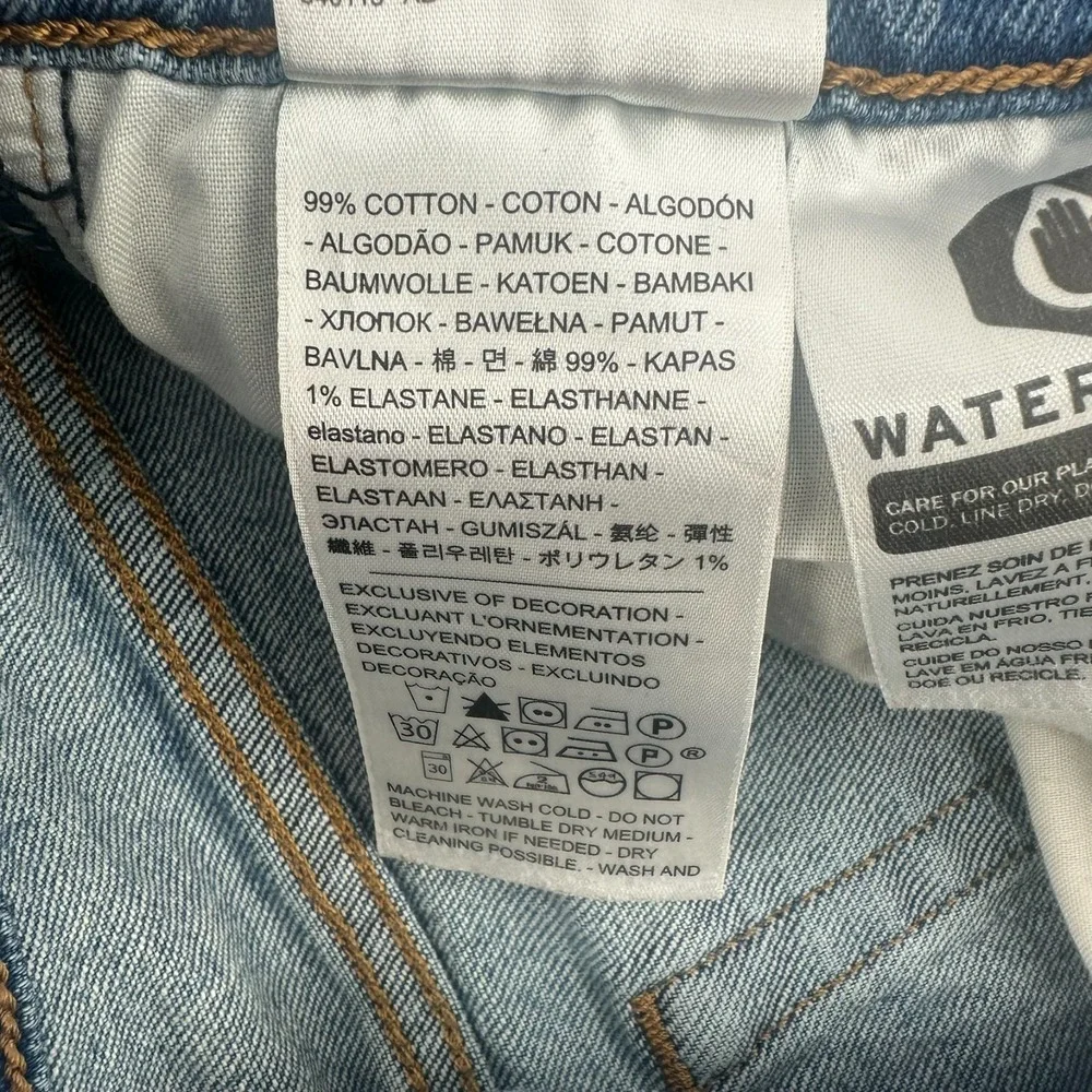 Levis ***visible stain